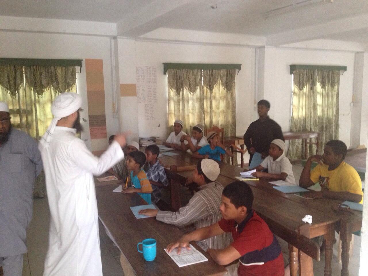 Noor Academy Student